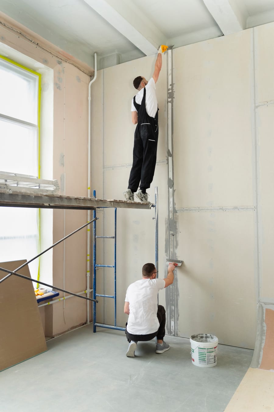 Travaux de cimentage, plafonnage et maçonnerie